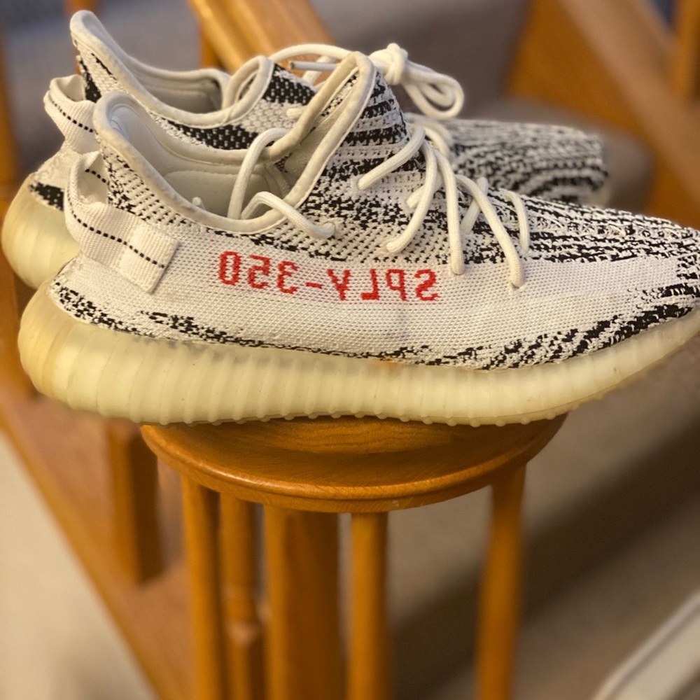 Used Zebra yeezy 1st version